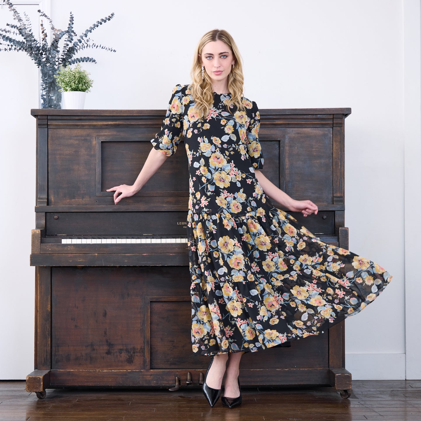 CORA MAXI DRESS - BLACK/YELLOW